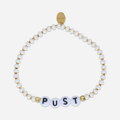 Pust hvit