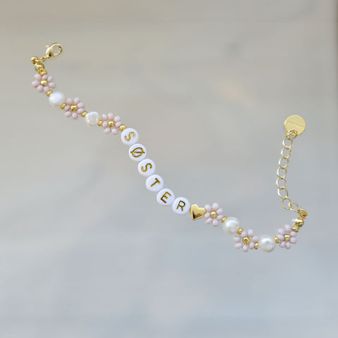 Design ditt eget  blomsterarmbånd