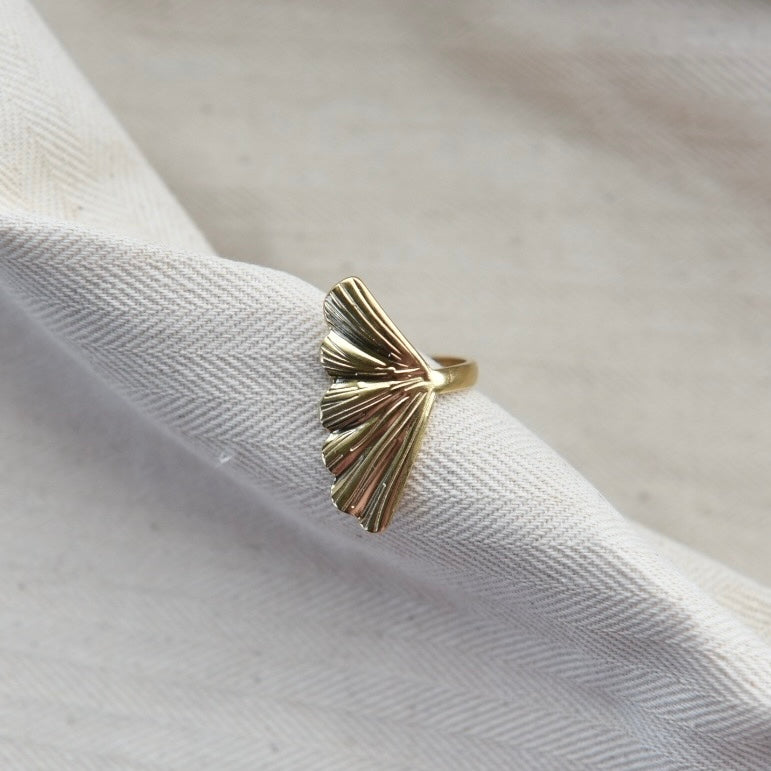 Leaf ring
